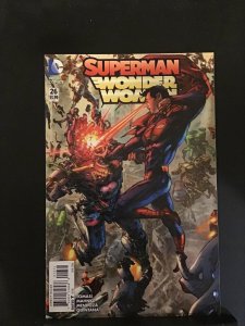 Superman/Wonder Woman #26 (2016)