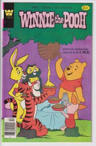 WINNIE THE POOH #17 (Feb 1980) FVF 7.0 white!