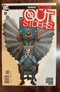 The Outsiders #19 (2009)