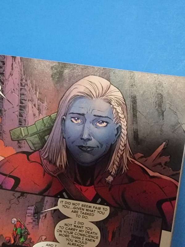 2020 CAPTAIN MARVEL 18 1st Printing Lauri-Ell Marvell see the guts NM