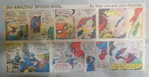 Spiderman Sunday by Stan Lee & John Romita from 12/25/1977 Size: 7.5 x 15 inches