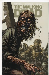 The Walking Dead Deluxe #67 (2023) The Walking Dead