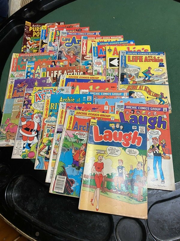 VINTAGE COMIC BOOK LOT OF 21 ARCHIE COMICS All Different 12 Cent An Up