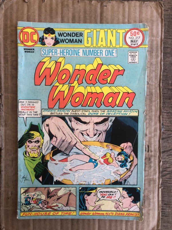 Wonder Woman #217 (1975)