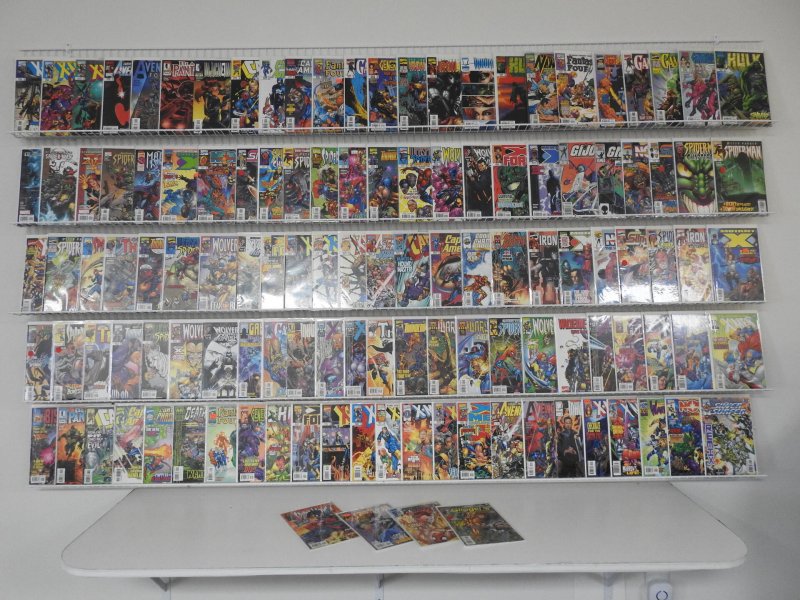 Huge Lot 120+ Comics W/ Hulk, Avengers, GI Joe+ Avg VF+ Condition