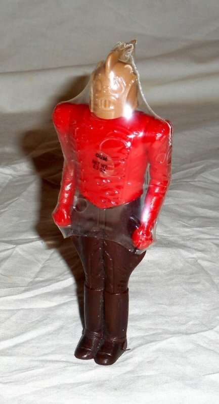 ROCKETEER Topps BUBBLE GUM DISPENSER Box w/ 18 figurines, Dave Stevens, 1991