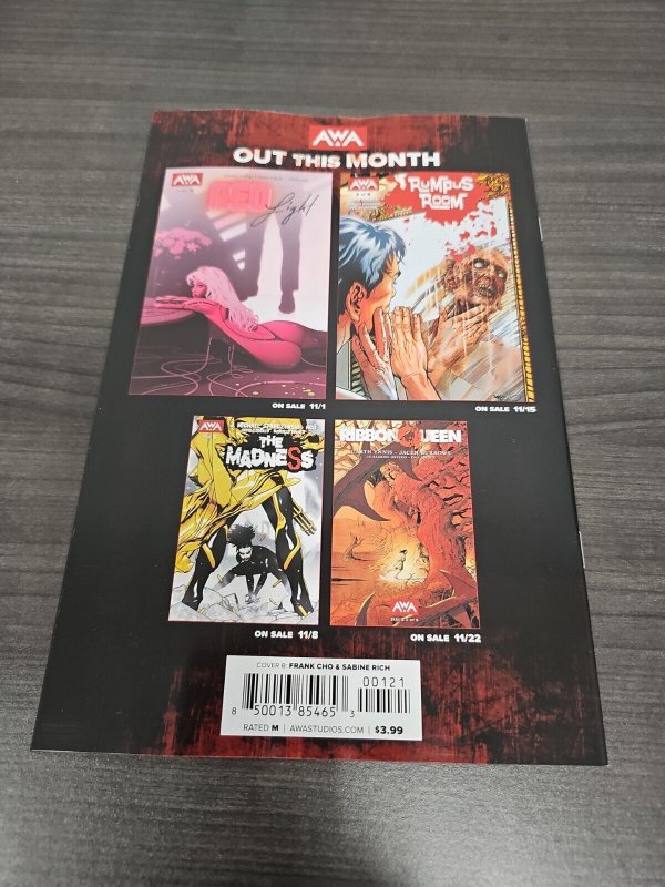 Rated R for RED LIGHT 1 AWA hot and bothered Frank Cho Cover NM