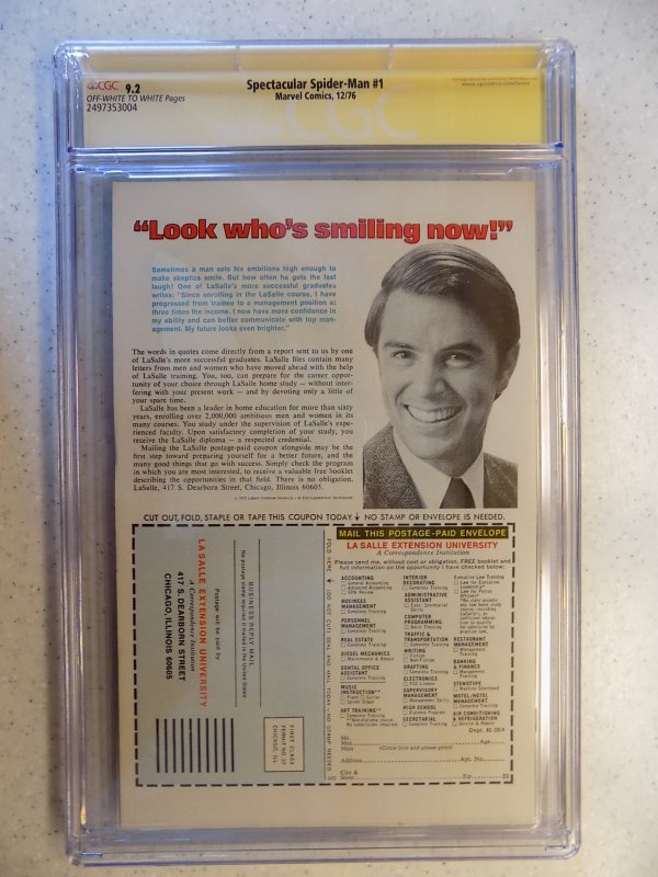 PETER PARKER SPECTACULAR SPIDER-MAN # 1 MARVEL CGC 9.2. SIGNED BY JOHN ROMITA