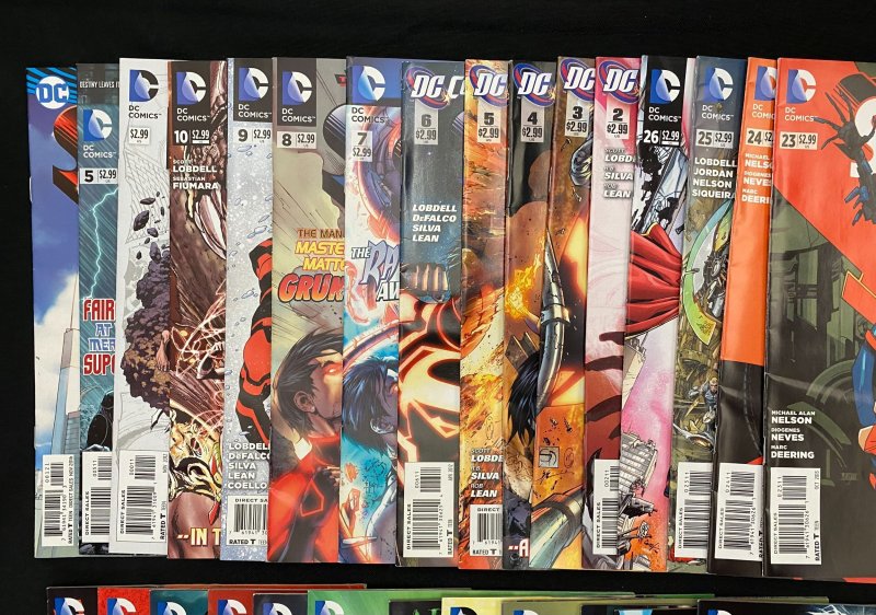 DC New 52: Supergirl, Superboy, Ravagers - 39 book lot
