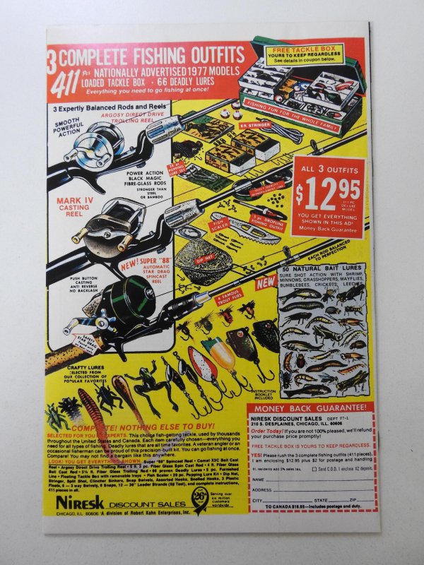 Fantastic Four #183 (1977) Action Issue! Beautiful VF-NM Condition!