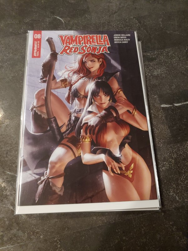 Vampirella/Red Sonja 8B Variant Junggeun Yoon Cover Dynamite First Print NM