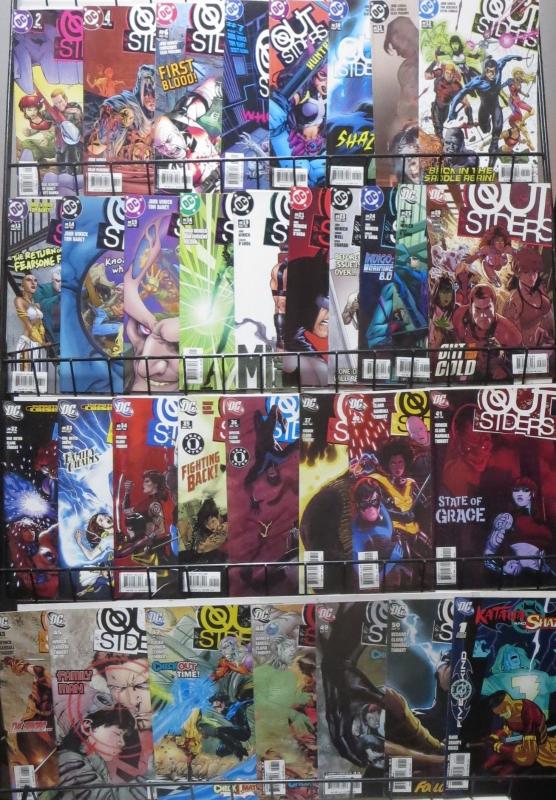 OUTSIDERS (DC 2003) 33 issue lot! Judd Winick! Tom Raney! Nightwing! Arsenal! VF