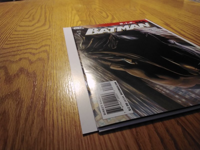 Batman #679 Alex Ross Cover (2008)