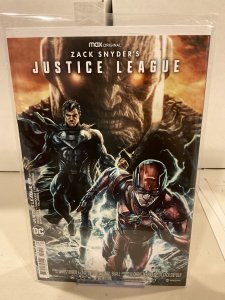 Justice League #59  Zach Snyder JL Variant Superman!  9.0 (our highest grade)