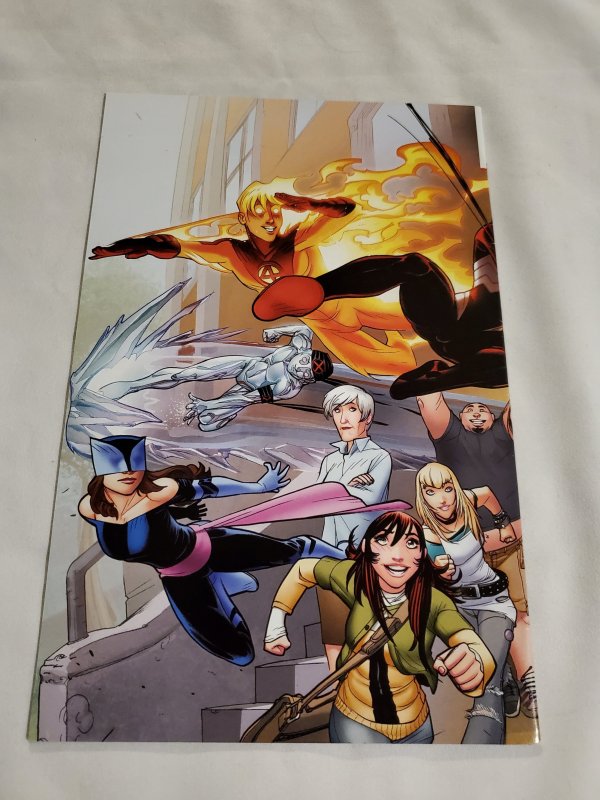 Ultimate Spider-Man 1 Near Mint  Cover by David Lafuente