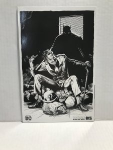 Batman black and white #5 check out our other auctions !)