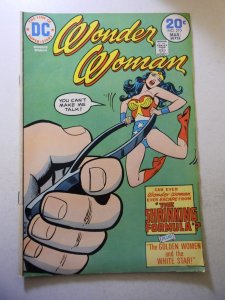 Wonder Woman #210 (1974) VG+ Condition cf detached at 2 staple