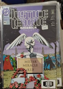 JUSTICE LEAGUE AMERICA  # 40 1990 DC COMICS