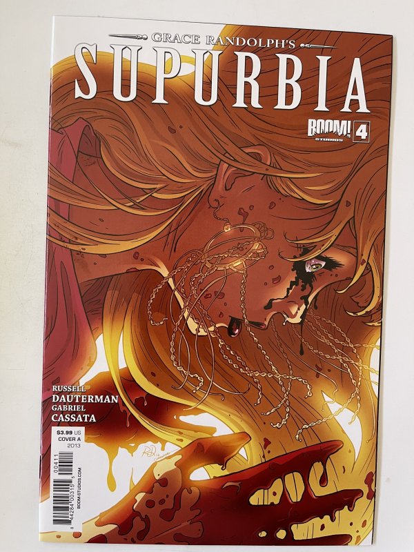 Supurbia #4 - NM+  (2012)