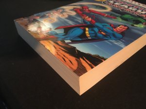 SHOWCASE PRESENTS JUSTICE LEAGUE OF AMERICA Vol. 2 Trade Paperback