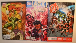 2012 Mixed Lot of 4 #Avengers 25, 34, Young 3, X-Men Legacy 268 Marvel Comics