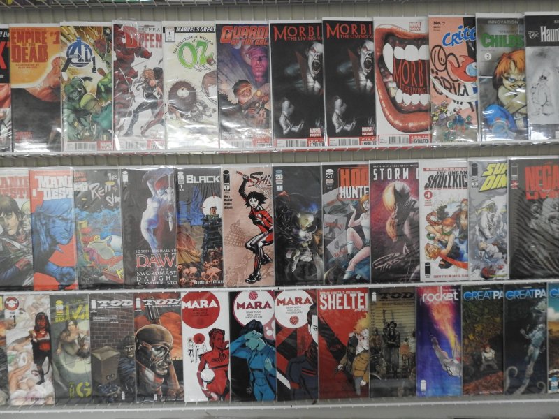 Huge Lot 170+ Comics W/ Spider-Man, Deadpool, Star Wars, +More! Avg VF Cond!