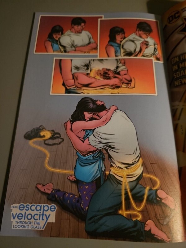 Superman Lost Issue 5 NM Hope Green Lantern