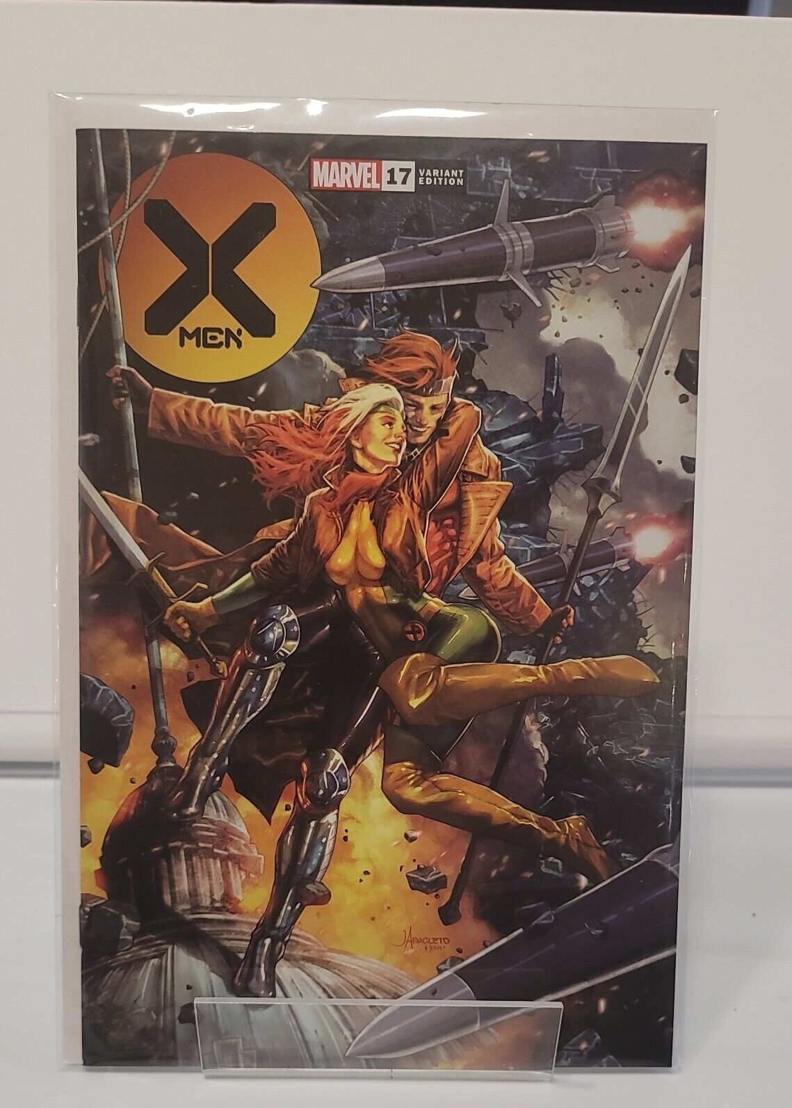 Oliver #1 Unknown Comic Books Exclusive Jay Anacleto 1/23/2019 main image 1