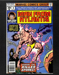 Man From Atlantis #4 NM 9.4