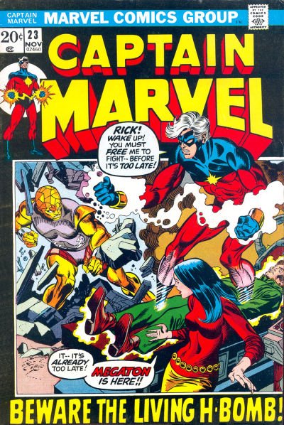 Captain Marvel #23 (ungraded) stock photo / SMC