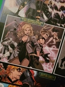 Green Arrow 1 A cover unread key issue inside pics see NM