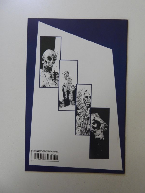 The Walking Dead #9 (2004) NM- condition