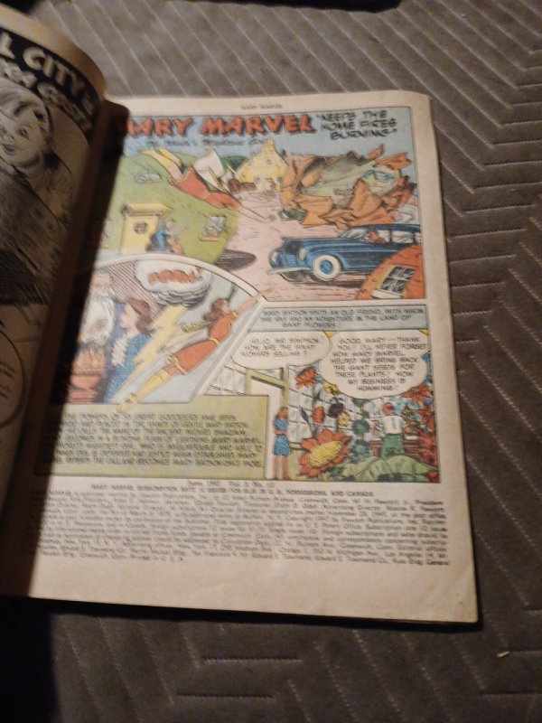 Mary Marvel Comics #13 Golden Age 1947 Superhero Jr Fawcett Captain Godess' Cvr
