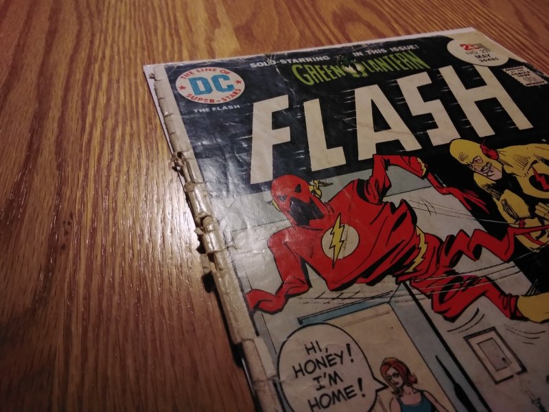 The Flash #233 (1975)