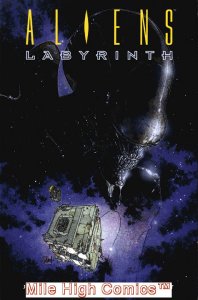 ALIENS: LABYRINTH TPB (DARK HORSE) (1995 Series) #1 Near Mint