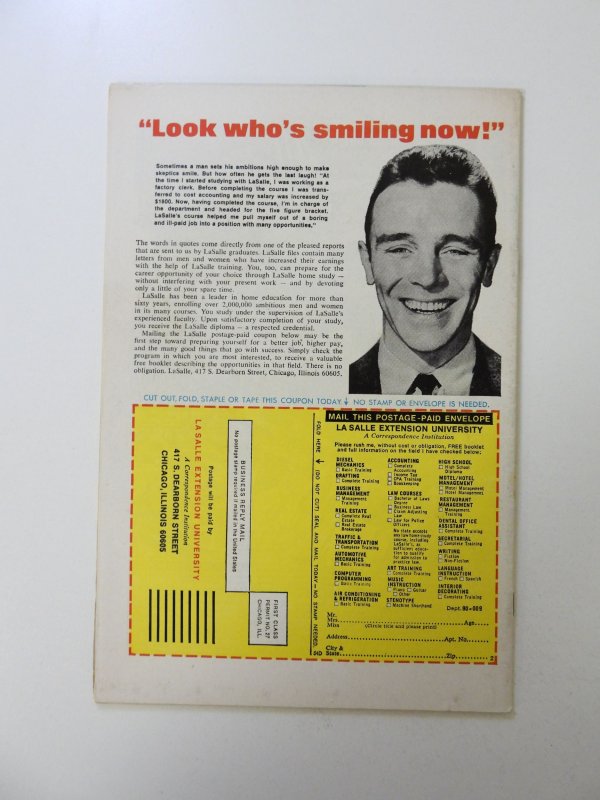 Captain Marvel #27 (1973) VF- condition