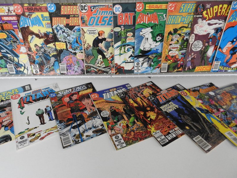 Huge Lot of 130+ Comics W/ Batman, Teen Titans, Superman Avg. VG/F Condition.