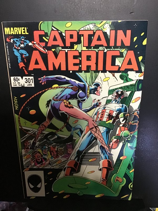 Captain America #301 (1985) High-grade  Red Skull  key! NM- Avengers!