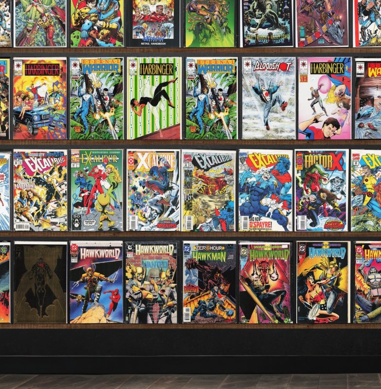 Huge Lot 150+ Comics with The Flash, Eternal Warrior, Excalibur & More!