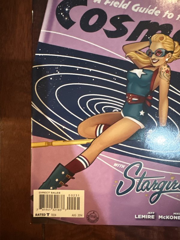 Justice League United #2 Bombshells Cover (2014)