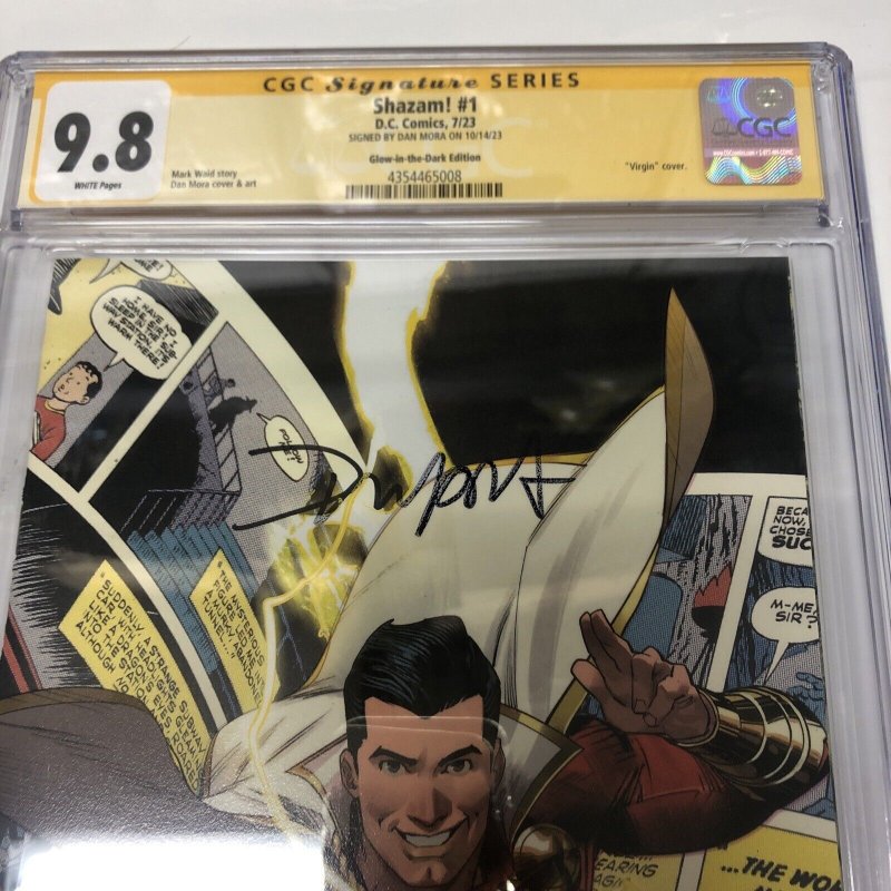 Shazam (2023) #1 (CGC 9.8 SS) signed Dan Mora *Glow In The Dark Edition Census=2