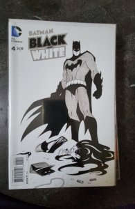 BATMAN BLACK AND WHITE #4