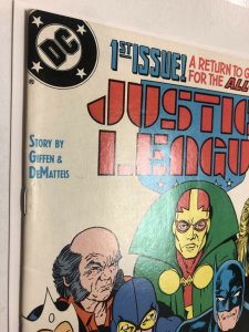 Justice League (1987)(DC) #1 (VF/NM) - Newsstand - 1st App Maxwell Lord