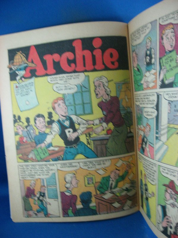 JACKPOT COMICS 8 VG+ NOVICK BONDAGE COVER WW 2 EARLY ARCHIE STORY 1942