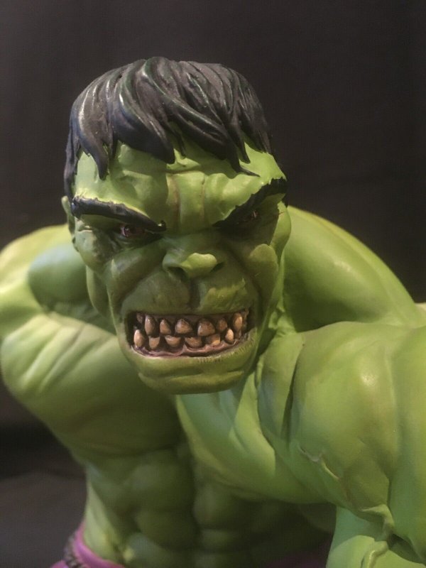 THE INCREDIBLE HULK Bowen Statue, Full Size, Green Version, 2002, #1784/3000 