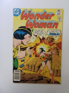 Wonder Woman #232 (1977) FN/VF condition