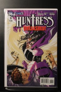 Huntress #5 (2012)