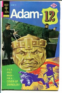 Adam-12 #10 1976-Gold Key-Martin Milner photo cover-Jack Webb-TV series-VG