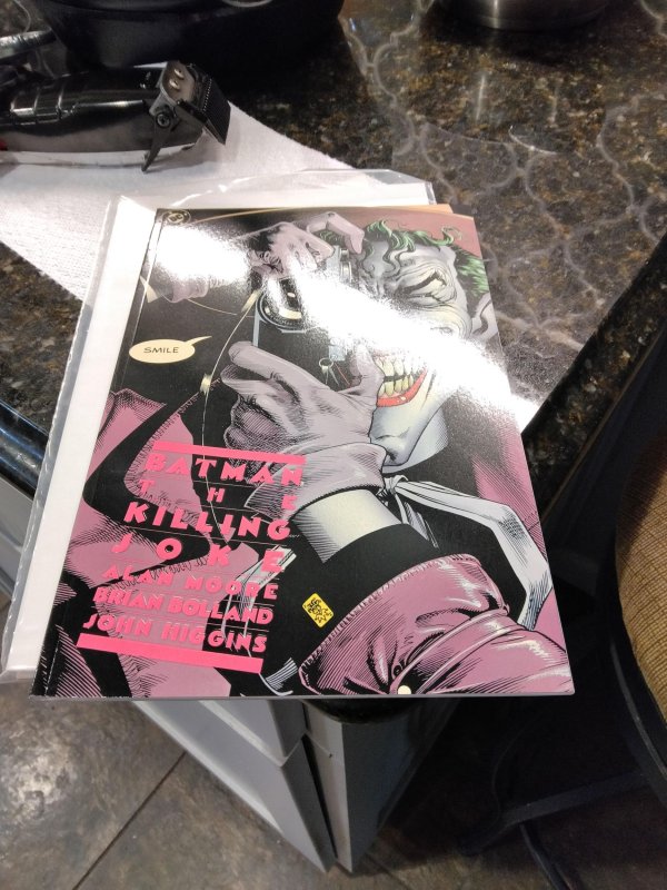 Batman: The Killing Joke (1988)
