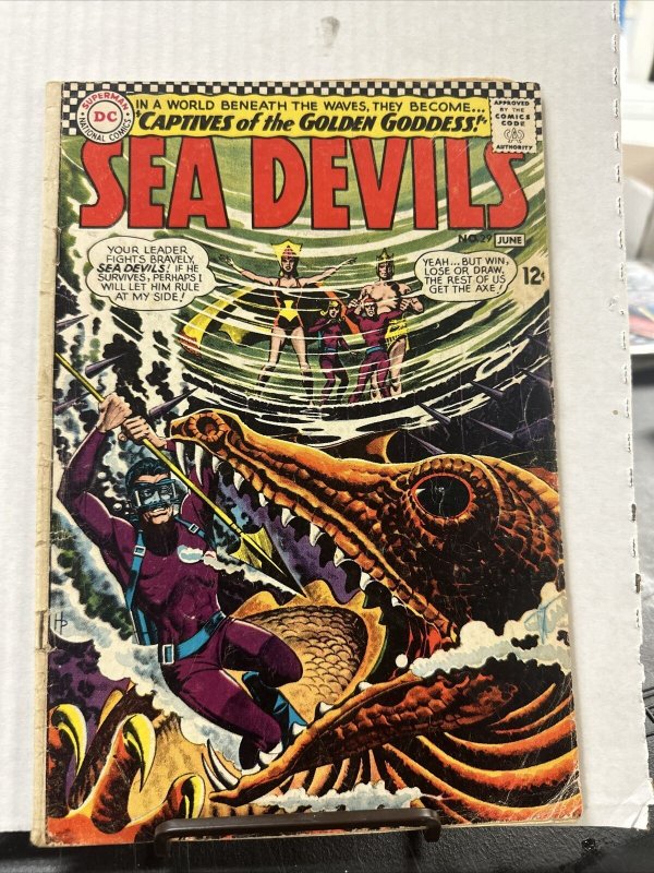 SEA DEVILS # 29 CAPTIVES OF THE GOLDEN GODDESS-WORLD BENEATH THE WAVES